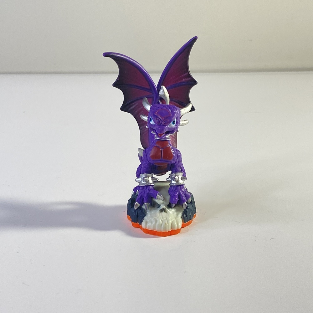 Activision Skylanders Gaming Action Figure Purple Dragon Figure Vintage
